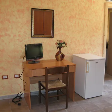 Couette-café Sterlizia 4*