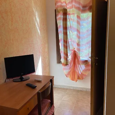 Sterlizia לינה וארוחת בוקר אלגהרו