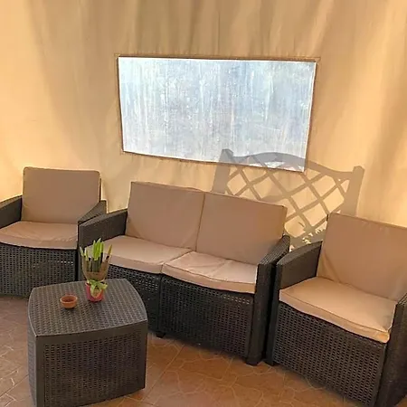 Sterlizia Bed & Breakfast 4*